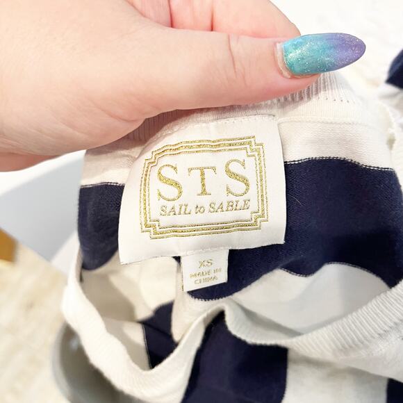 Sail to Sable Hydna Fringe Trim Striped Sweater Tank Top White Blue XS - Picture 3 of 9